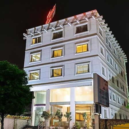 Itsy By Treebo - Greenwood Inn And Suites Near Mysore Palace Narasimharaja Puram Luaran gambar