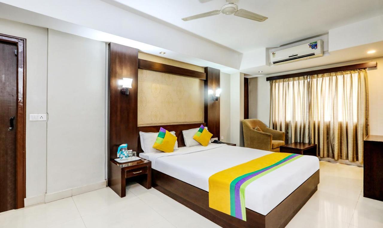 Itsy By Treebo - Greenwood Inn And Suites Near Mysore Palace Narasimharaja Puram Luaran gambar
